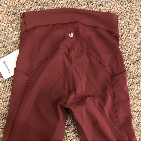 Lululemon power thru 25” legging size 4 red merlot - Picture 5 of 5